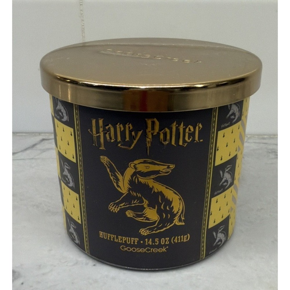 Goose Creek Harry Potter Hufflepuff 3-Wick Candle 14.5 oz (411 g) – New